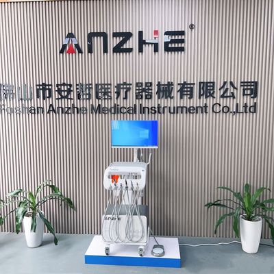 Giá tốt Xe đẩy nha khoa di động 550W với độ ồn 38DB và áp suất 0.8Mpa trực tuyến